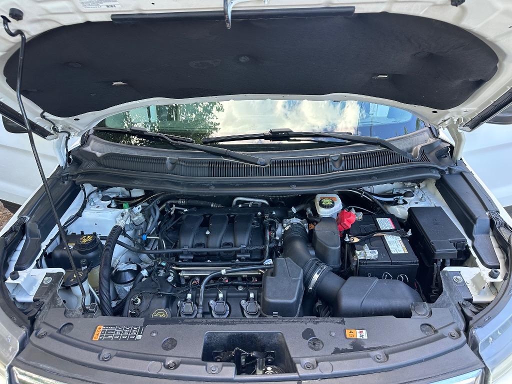 2018 Ford Explorer Base - Photo 18