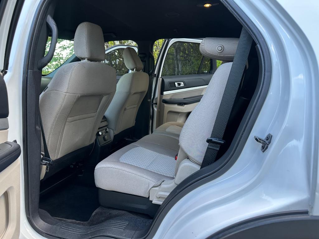 2018 Ford Explorer Base - Photo 14