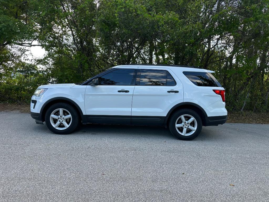 2018 Ford Explorer Base - Photo 7