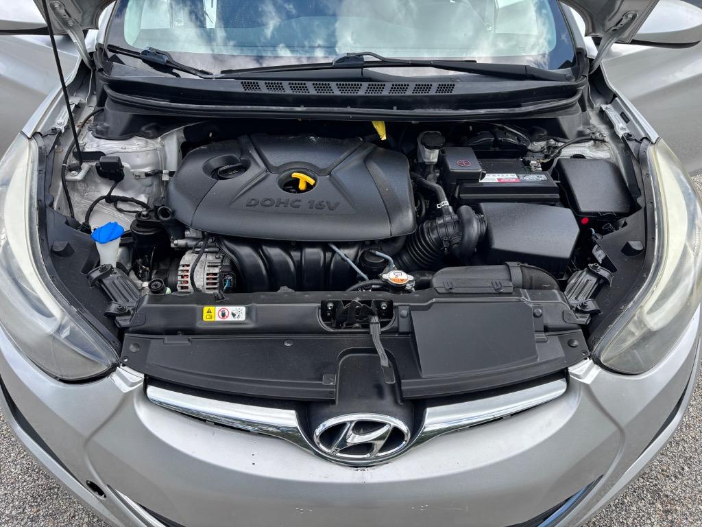 2016 Hyundai Elantra SE - Photo 14